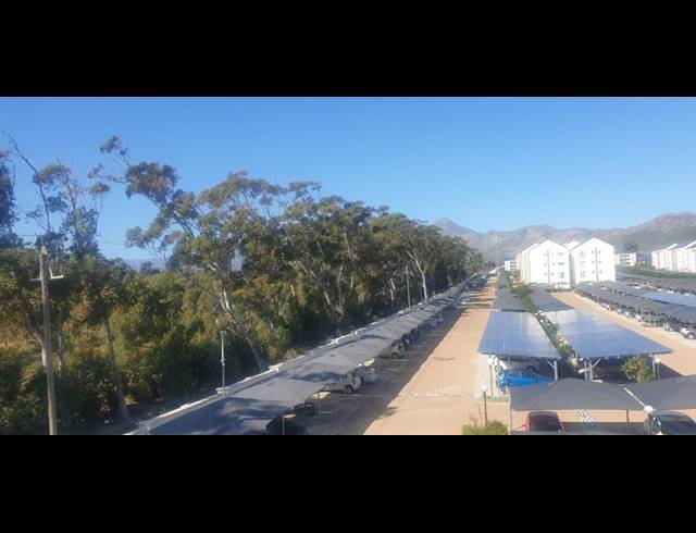 2 BEDROOM PROPERTY TO RENT IN GREENBAY ECO ESTATE